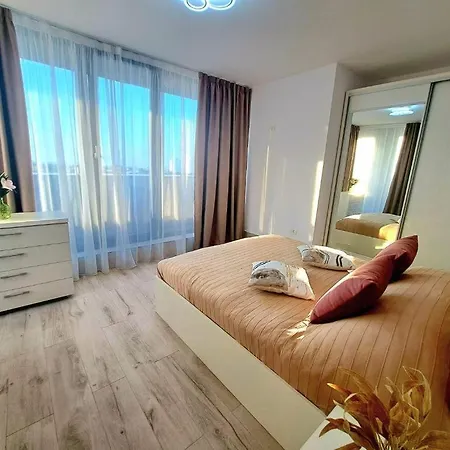 Апартаменты Del Mar *